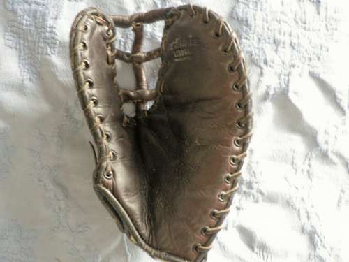 MacGregor Goldsmith Snare Mitt Front